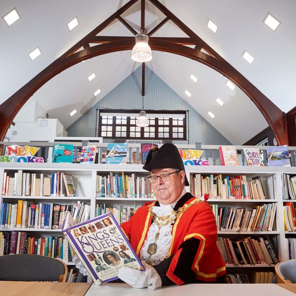 Library_Opening_SJ_013  © Licensed to simonjacobs.com. 07/02/2019 Northwood, UK.The Mayor of Hillingdon Cllr John Morgan visits Northwood College for Girls to see the newly refurbished library.Photo credit: Simon Jacobs